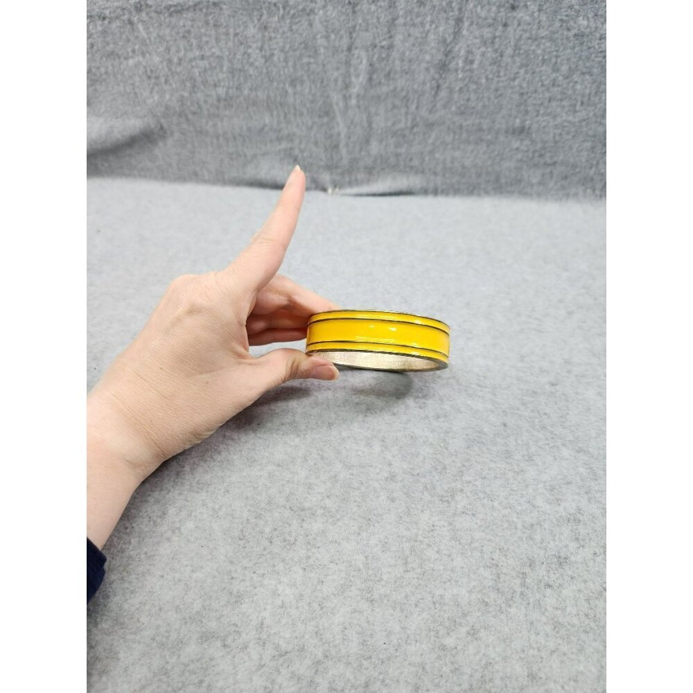 Yellow & Silver plate Hinged Bangle Bracelet - Picture 8 of 10